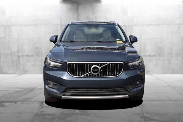 Used 2022 Volvo XC40 T5 Inscription w/ Climate Package AWD/4WD image 4