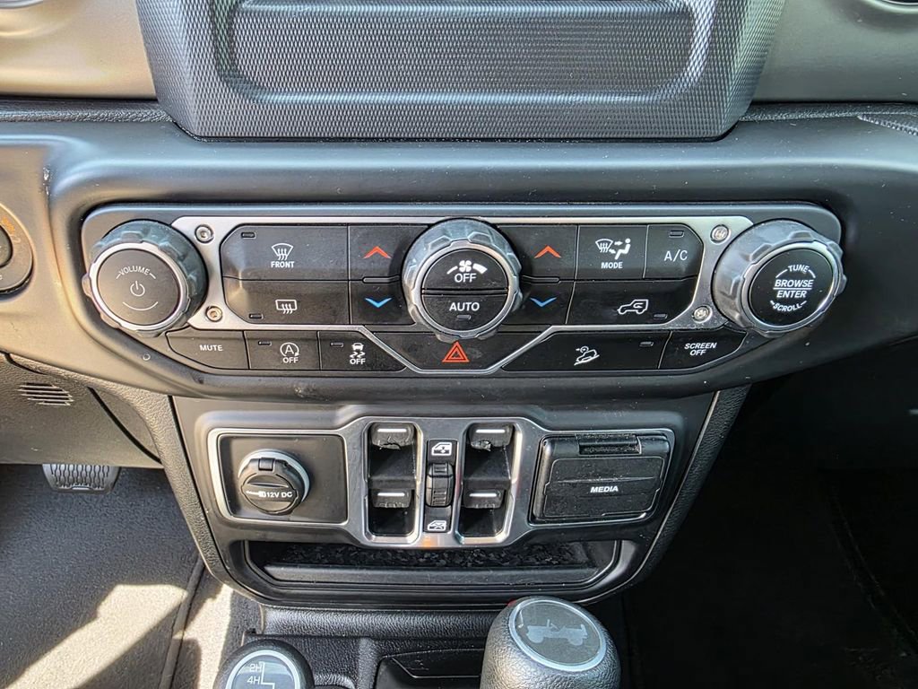 Used 2020 Jeep Wrangler Unlimited Sport S image 19