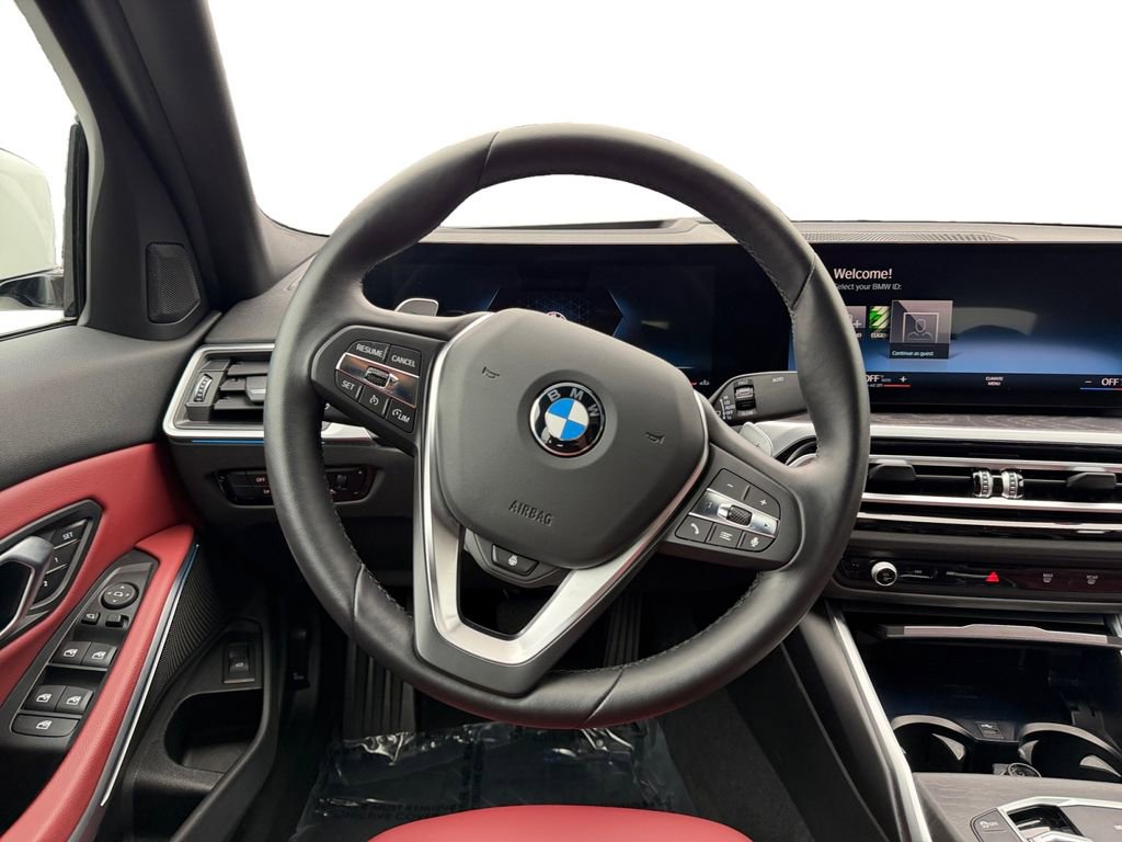 Used 2023 BMW 330i xDrive 330i xDrive w/ Premium Package image 12