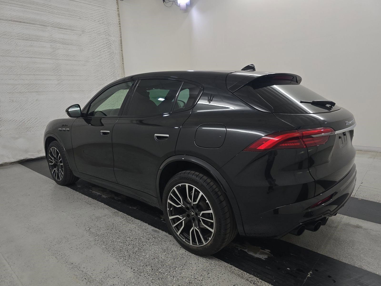 Used 2023 Maserati Grecale Modena AWD/4WD image 5