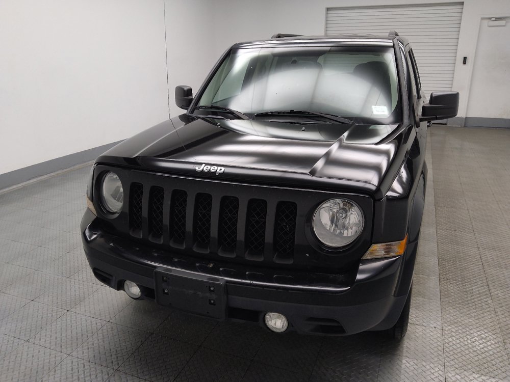 Used 2015 Jeep Patriot High Altitude AWD/4WD image 15