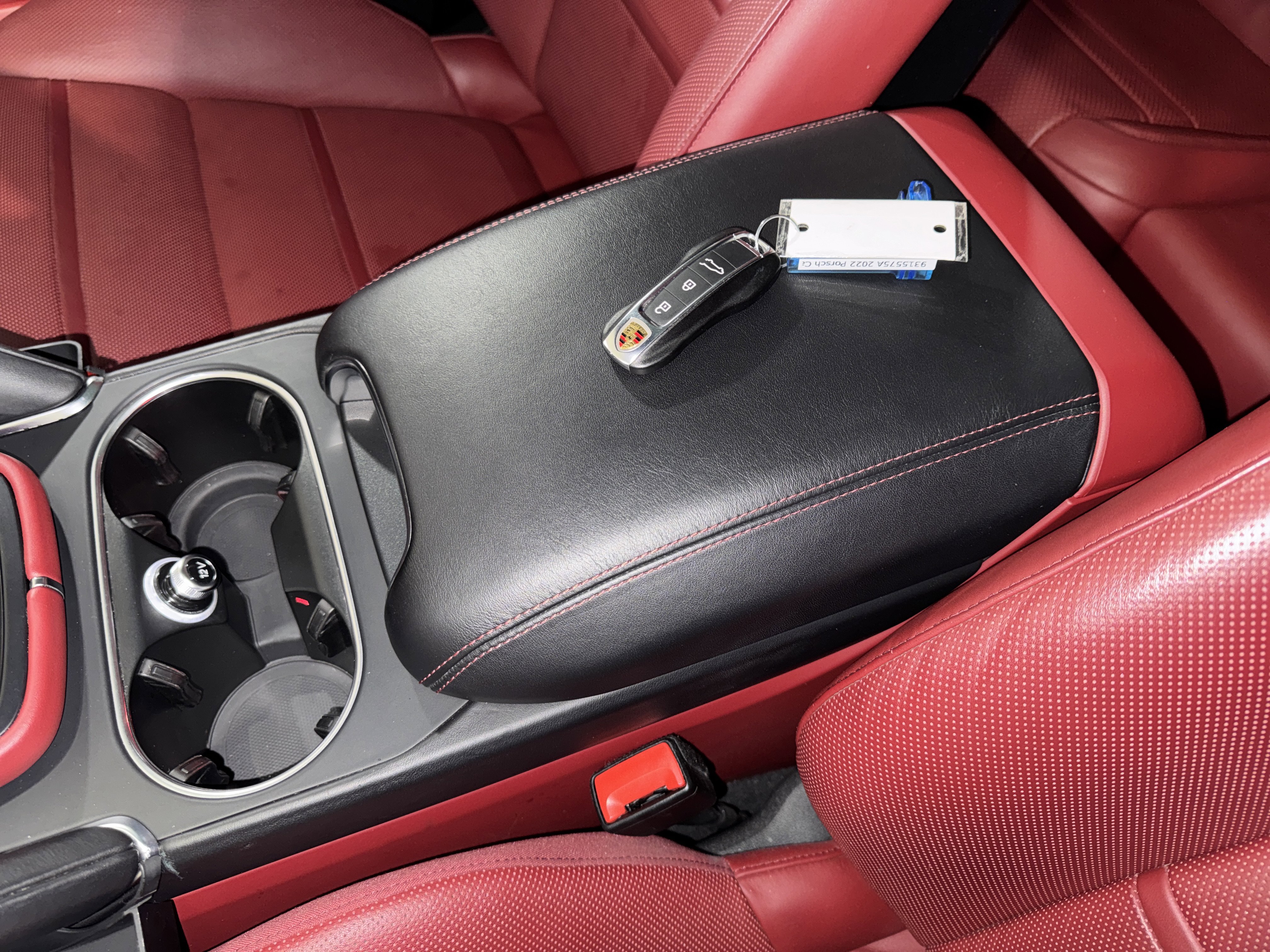 Used 2022 Porsche Cayenne Turbo image 29