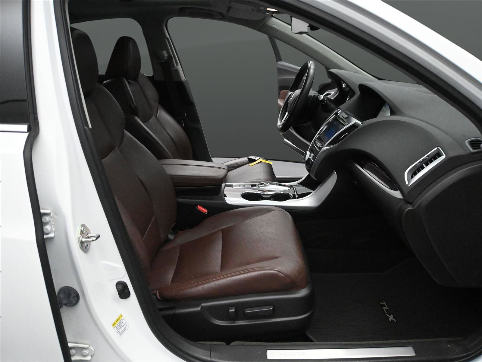 Used 2016 Acura TLX V6 w/ Technology Package image 21