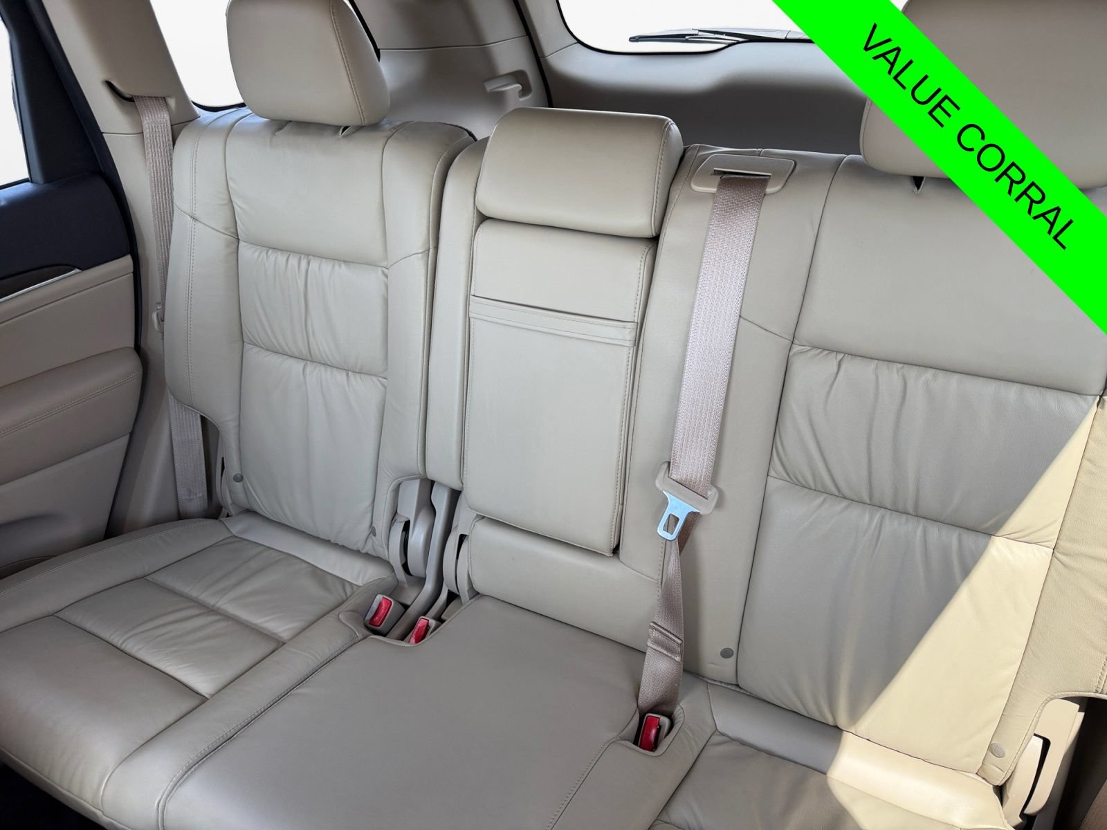 Used 2015 Jeep Grand Cherokee Limited w/ Trailer Tow Group IV AWD/4WD image 13