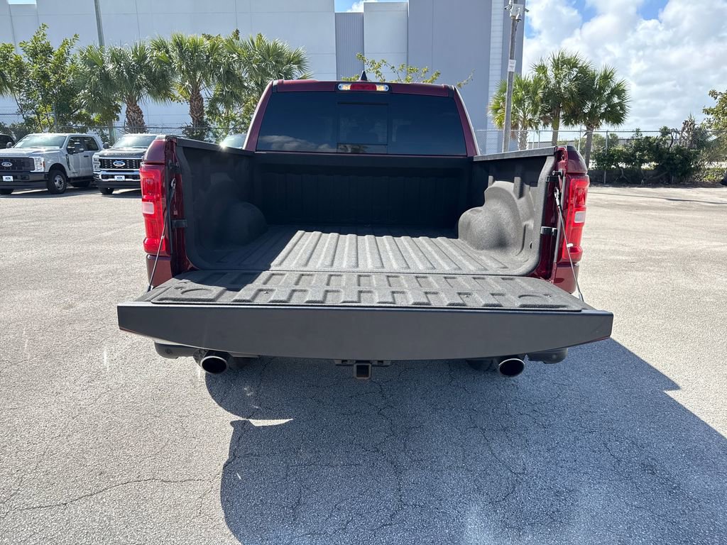 Used 2025 RAM 1500 Laramie image 27