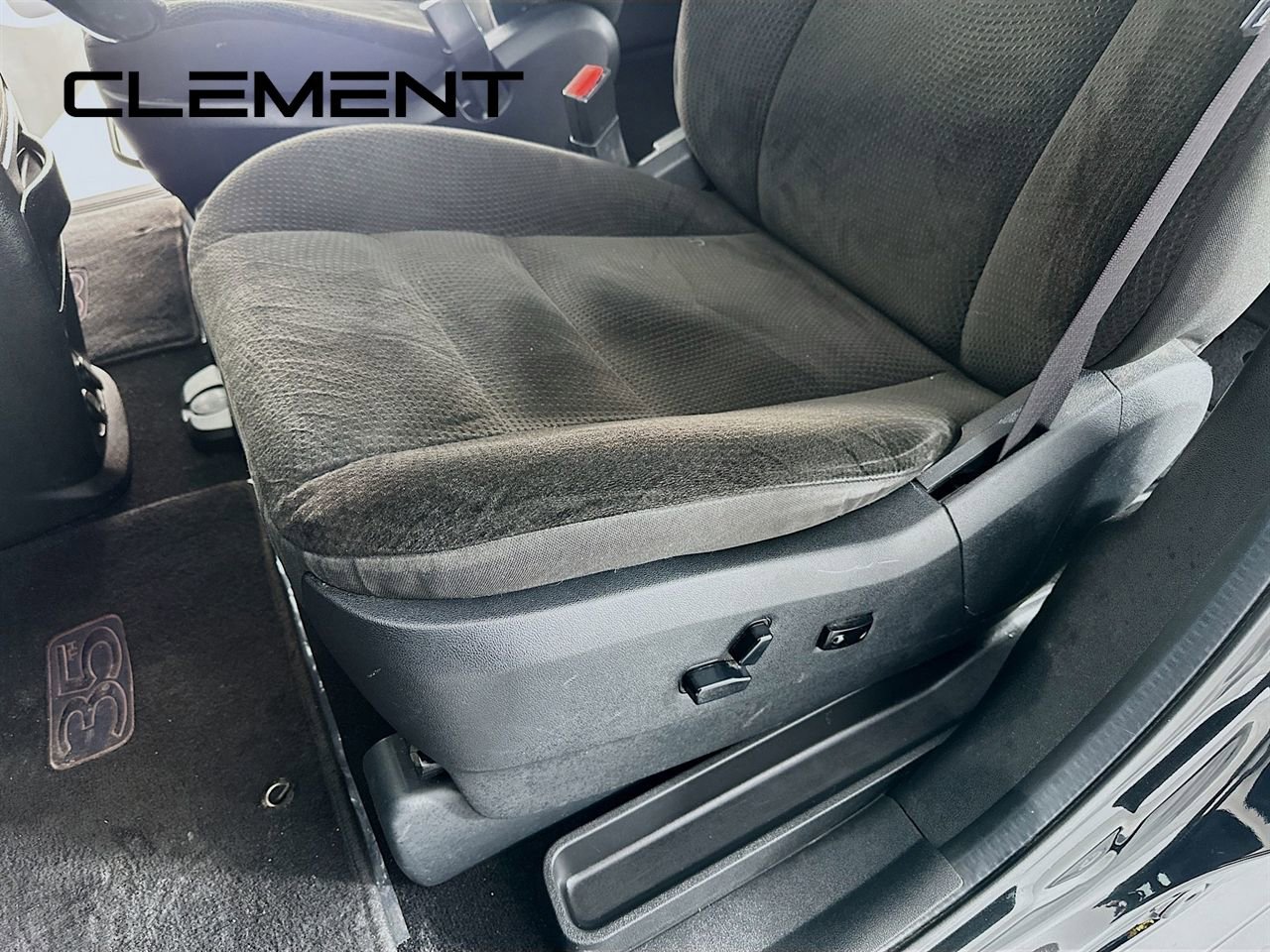 Used 2019 Dodge Grand Caravan SE image 27