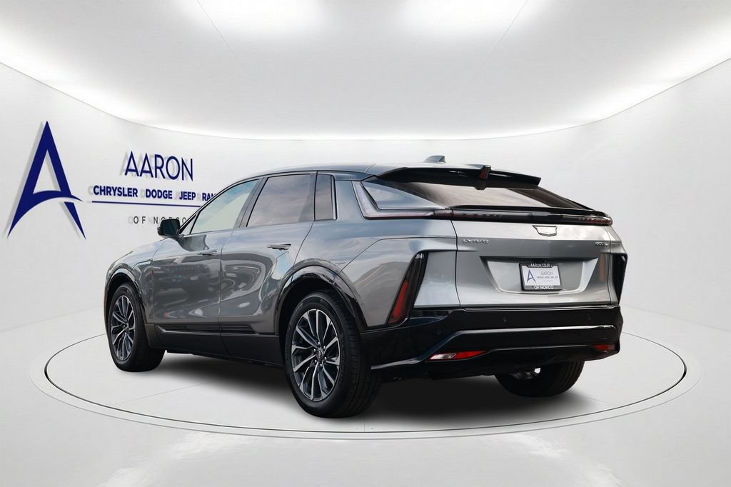 Used 2024 Cadillac Lyriq Sport AWD/4WD image 7