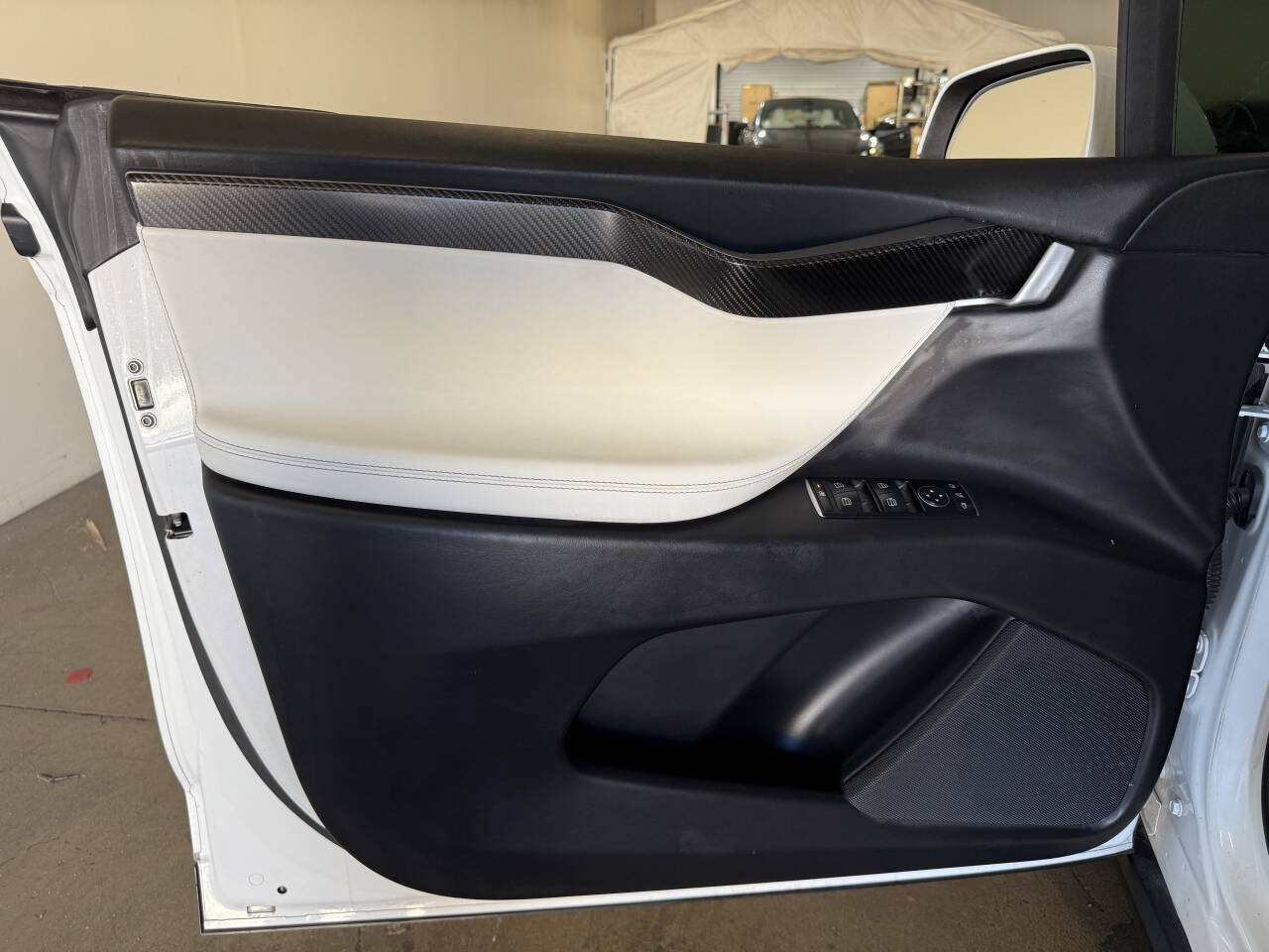 Used 2020 Tesla Model X Performance AWD/4WD image 24