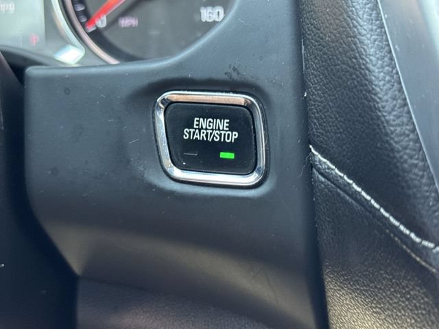 Used 2023 GMC Acadia SLT w/ Preferred Package FWD image 17