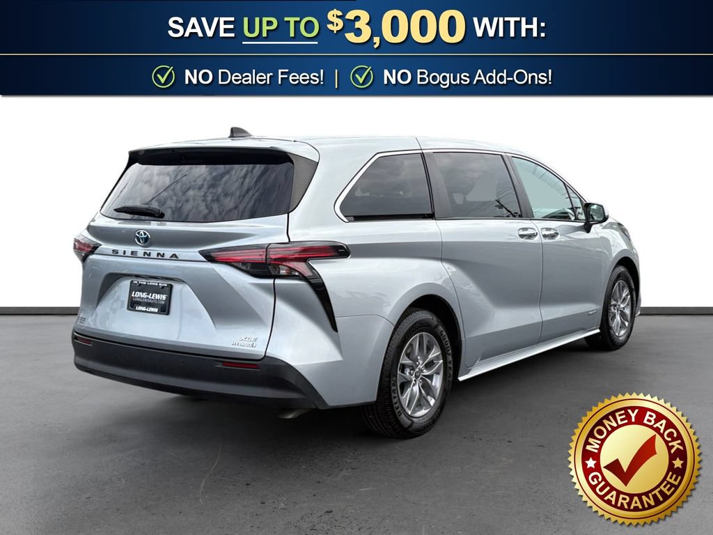 Used 2021 Toyota Sienna XLE FWD image 7
