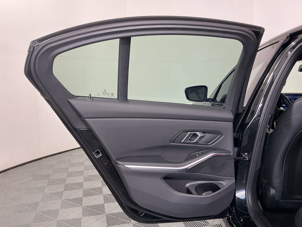 Certified 2025 BMW 330i Sedan w/ M Sport Package RWD image 24