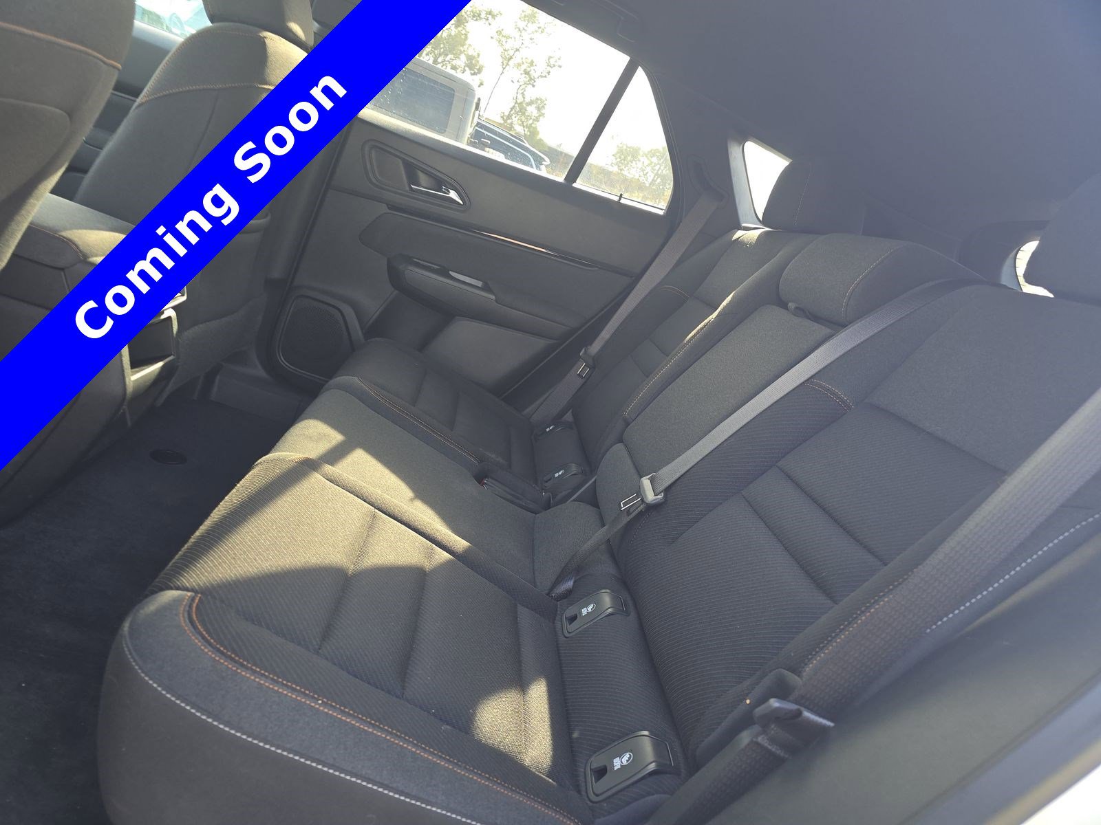 Used 2024 Honda Prologue EX image 9