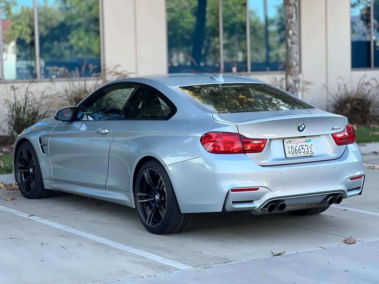 Used 2015 BMW M4 Coupe image 4