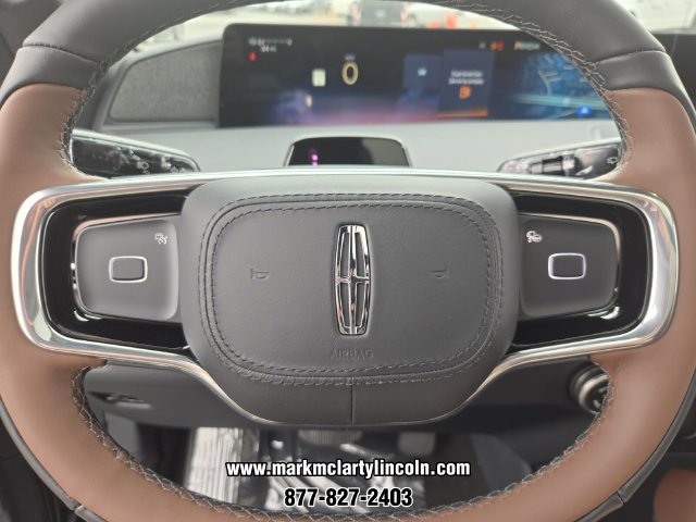 New 2026 Lincoln Navigator Reserve AWD/4WD image 22