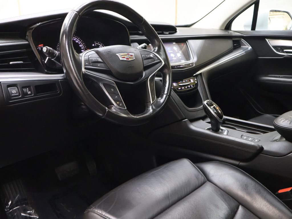 Used 2019 Cadillac XT5 Premium Luxury image 18