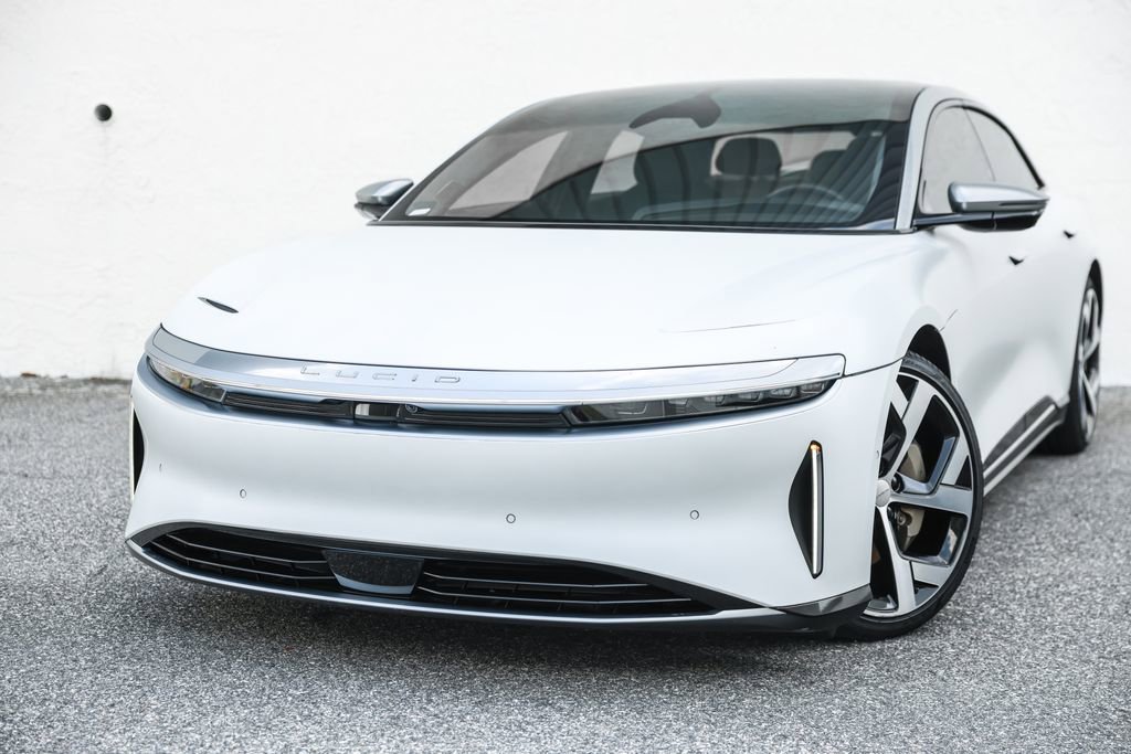 Used 2022 Lucid Air Dream Edition image 10