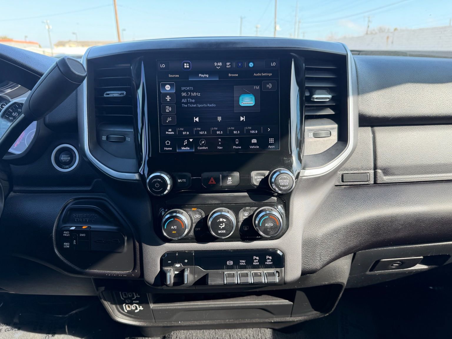 Used 2023 RAM 3500 Big Horn w/ Night Edition image 15