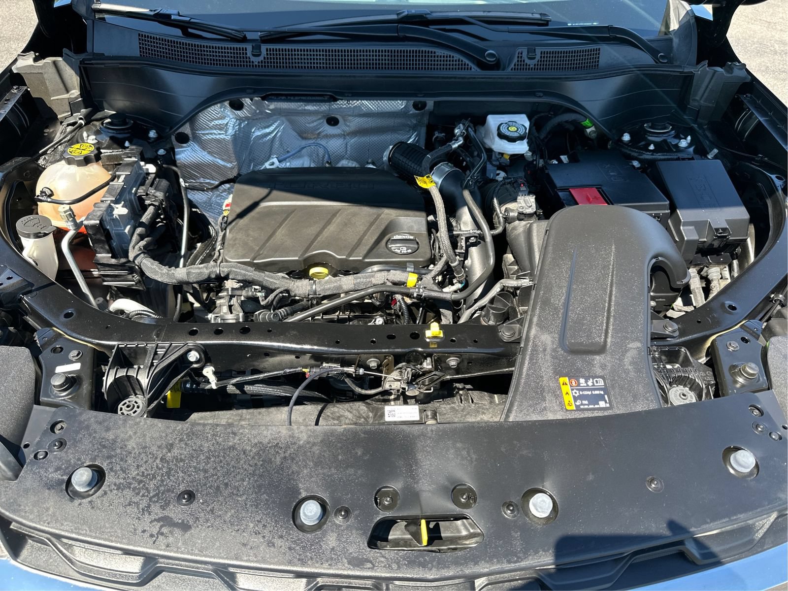 Used 2024 Chevrolet Trax LS w/ LS Convenience Package FWD image 23