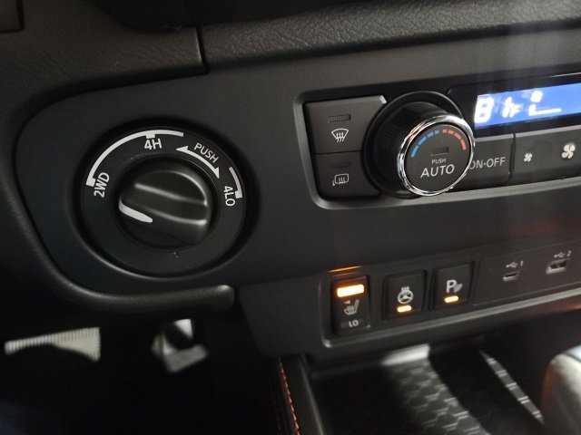 New 2026 Nissan Frontier PRO-4X w/ Pro-4x Convenience Package image 27