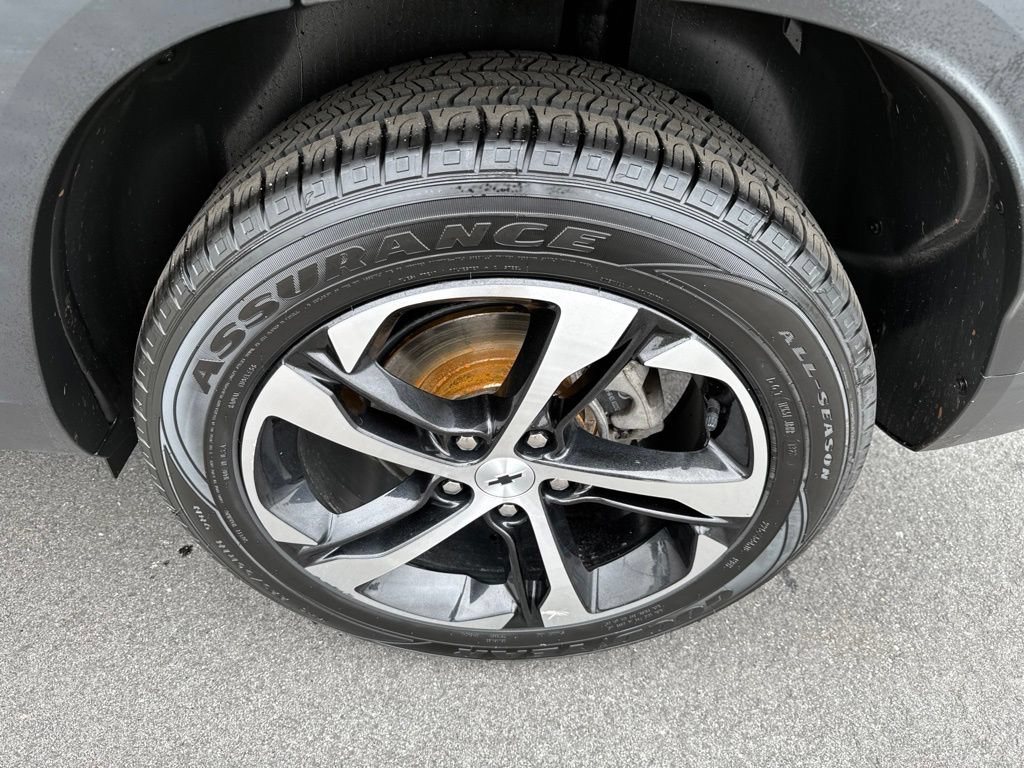 Used 2024 Chevrolet Trax RS w/ Driver Confidence Package FWD image 12