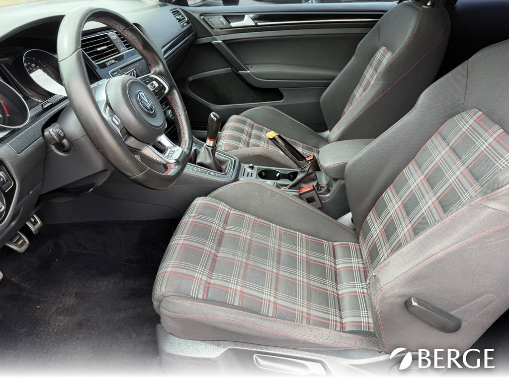 Used 2016 Volkswagen GTI S image 19