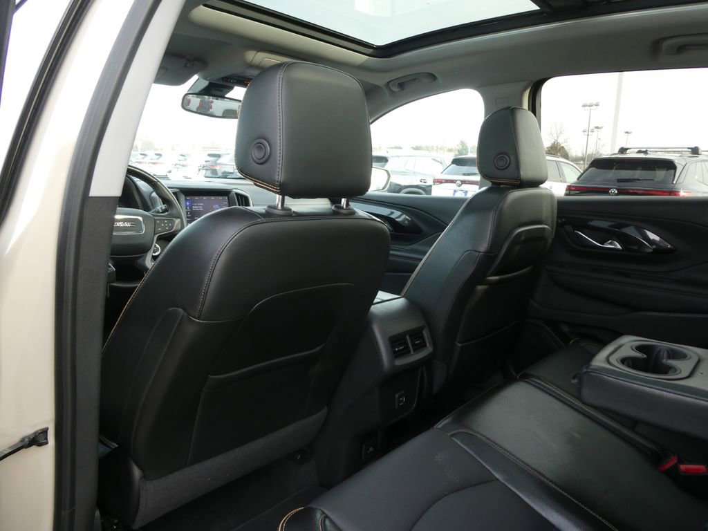 Used 2023 GMC Terrain AT4 w/ Infotainment Package II image 7