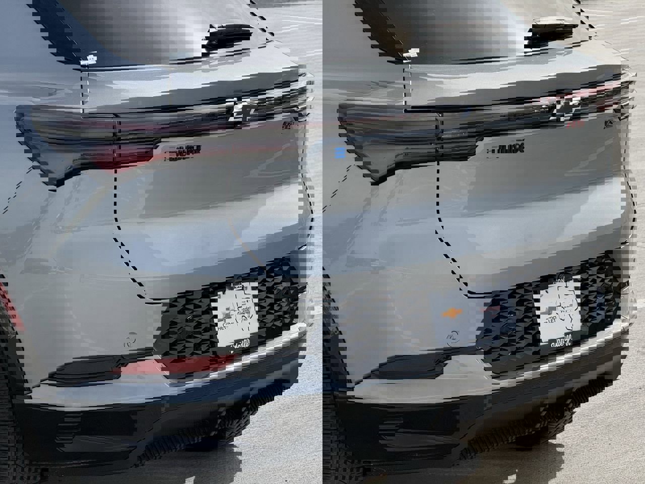 New 2026 Chevrolet Equinox EV RS image 6