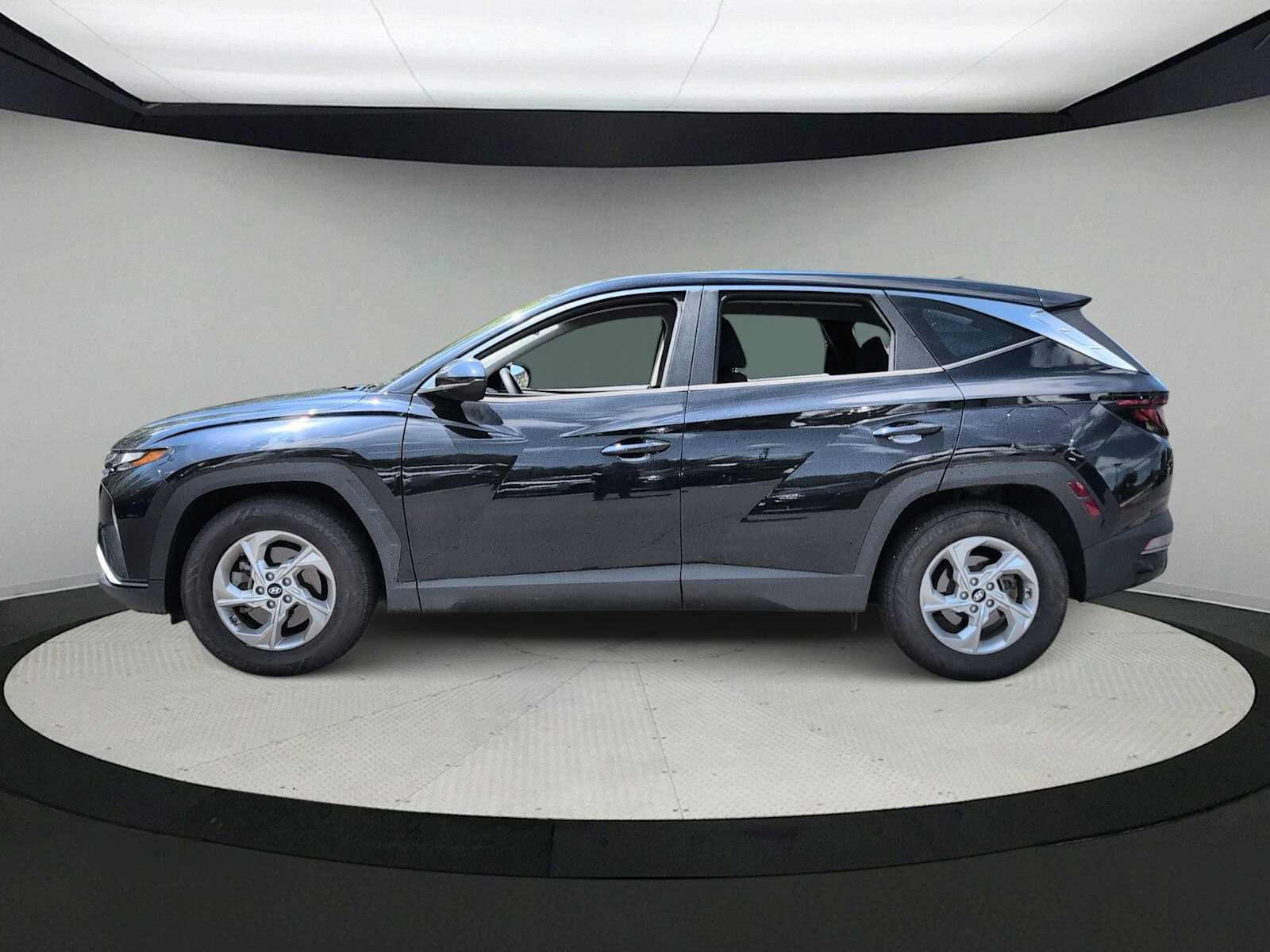 Used 2022 Hyundai Tucson SE FWD image 5