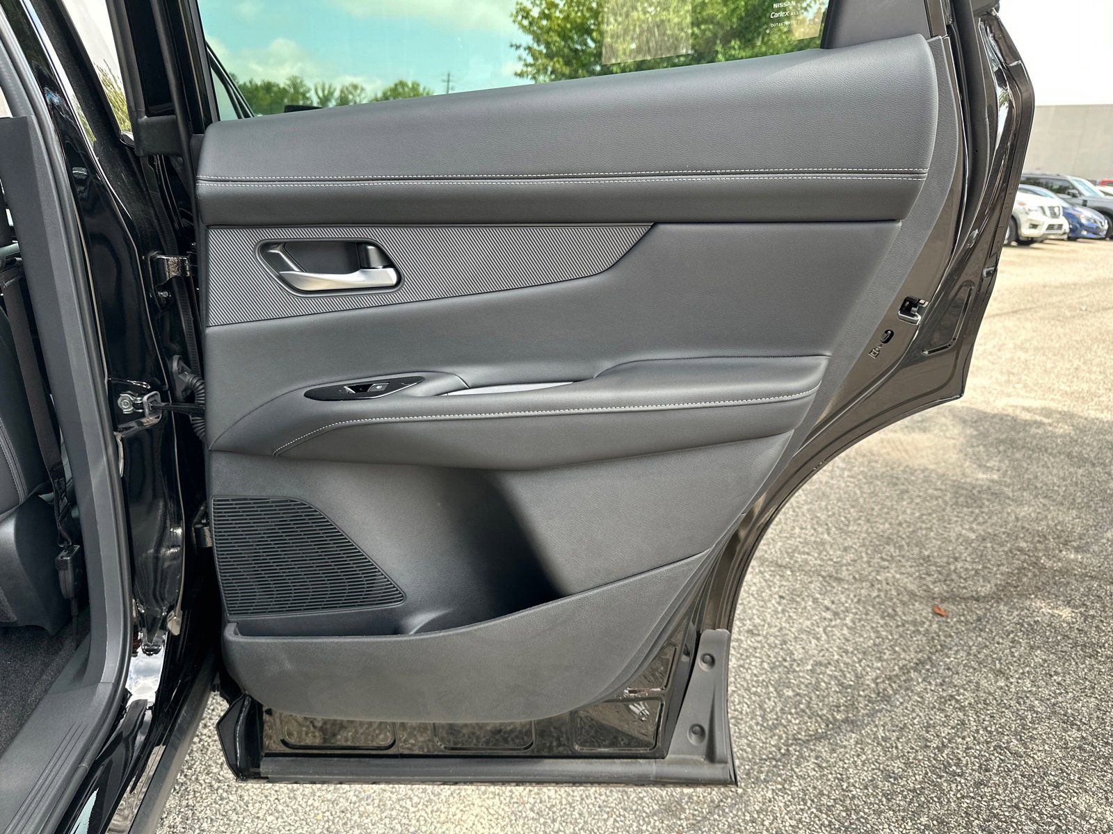 New 2025 Nissan Murano SL w/ Cargo Package image 16