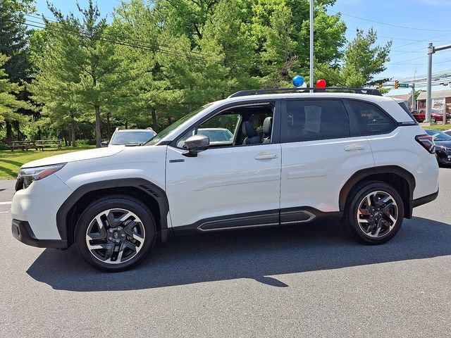 Certified 2025 Subaru Forester Limited AWD/4WD image 6