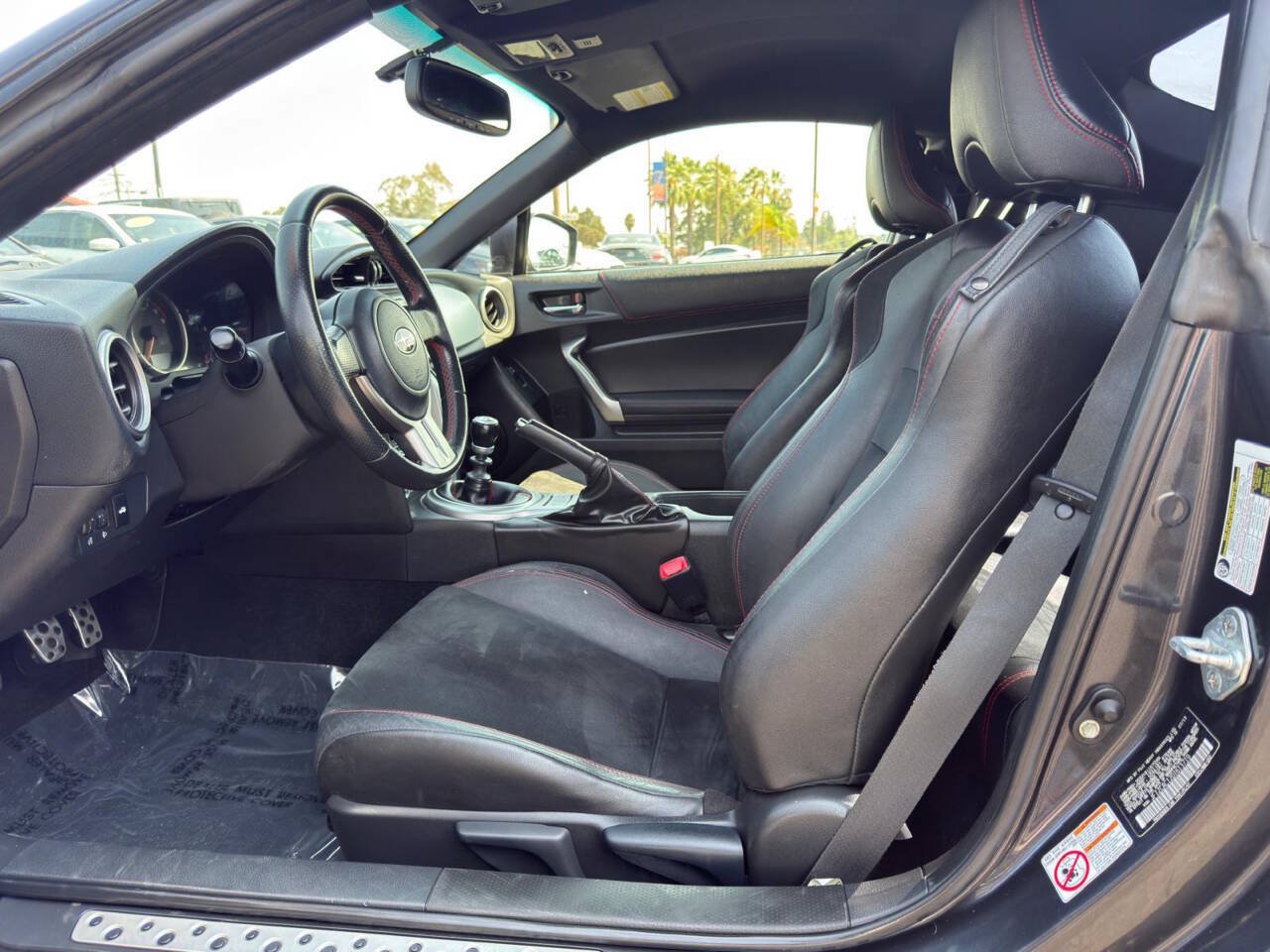 Used 2013 Subaru BRZ Limited w/ Popular Pkg 1B RWD image 9
