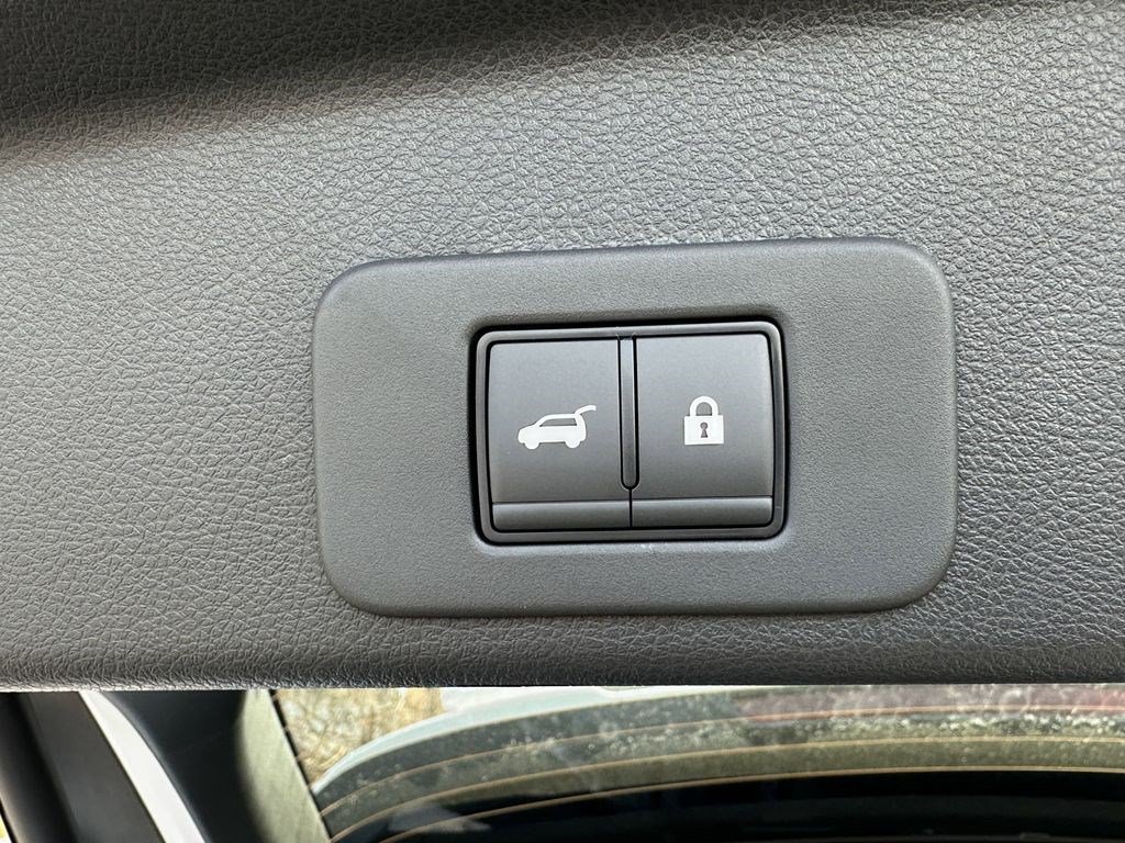 Used 2025 Nissan Murano SL AWD/4WD image 35