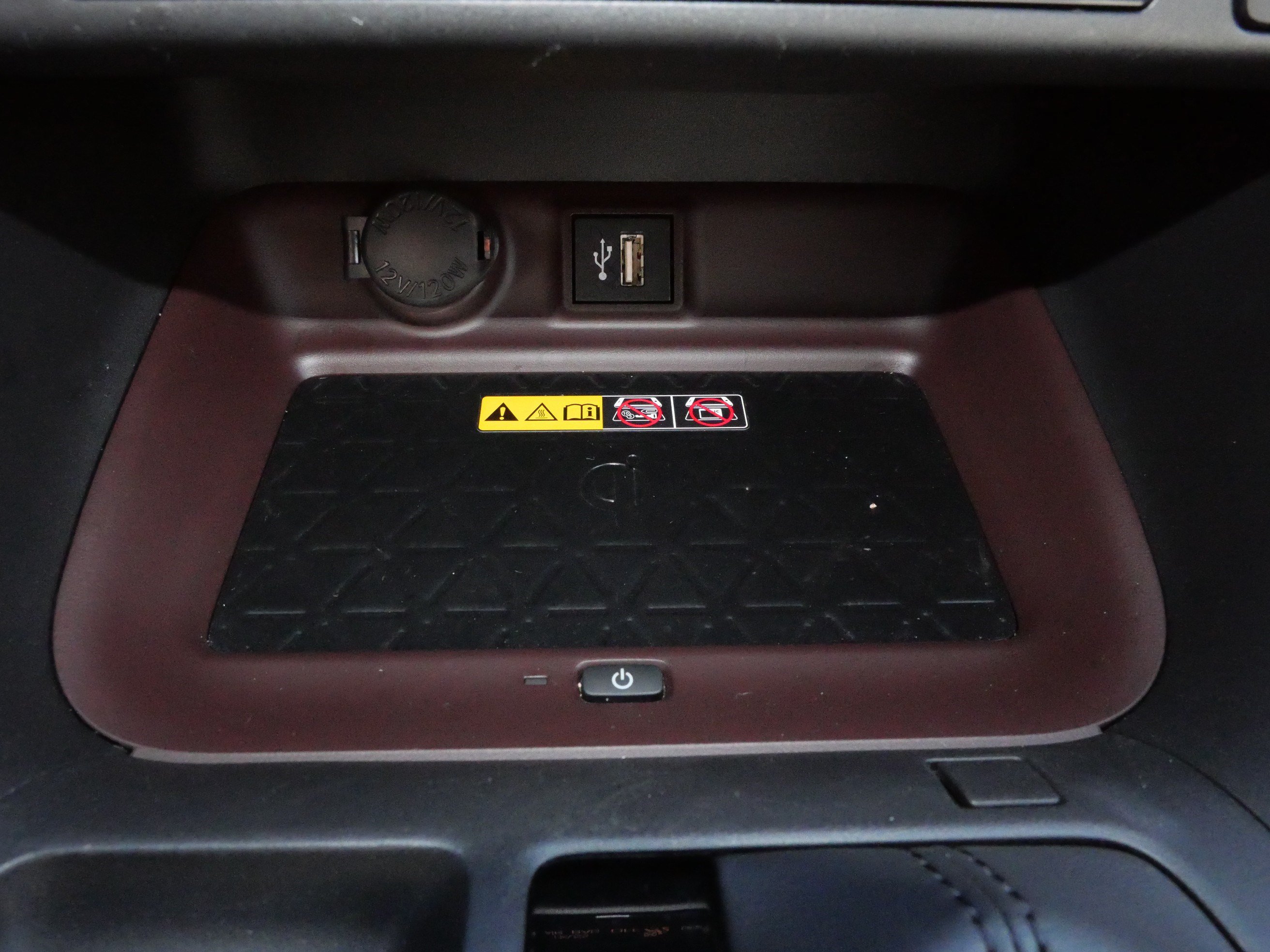 Certified 2024 Toyota RAV4 Limited w/ Advanced Technology Package AWD/4WD image 30