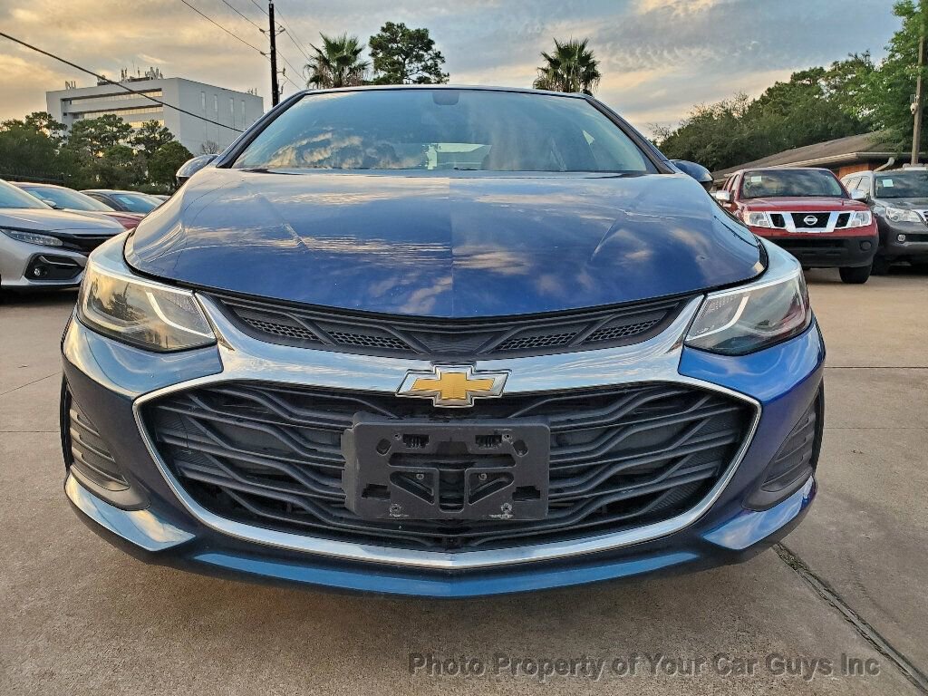 Used 2019 Chevrolet Cruze LT FWD image 5