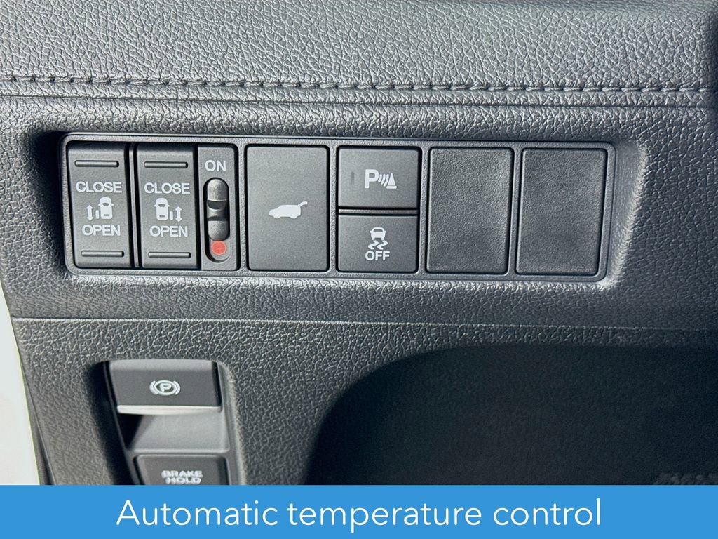 Used 2026 Honda Odyssey Touring image 11