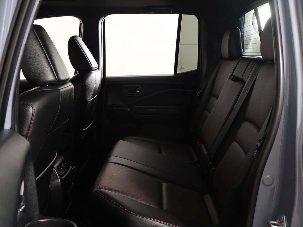 Used 2023 Honda Ridgeline Black Edition image 32