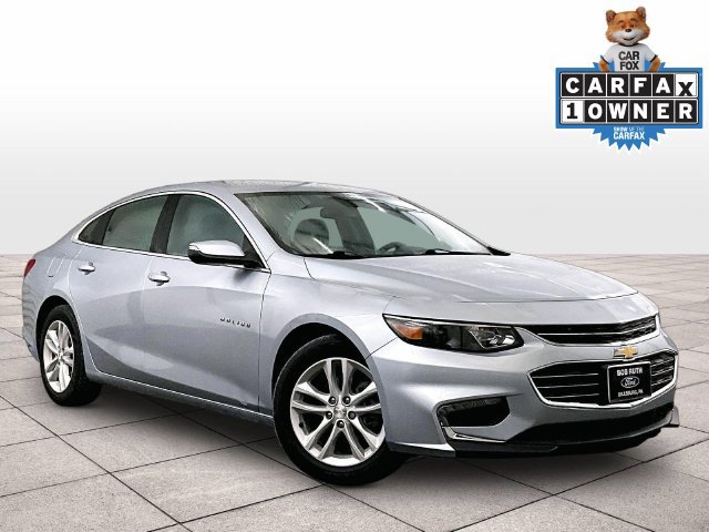 Used 2018 Chevrolet Malibu LT FWD image 2