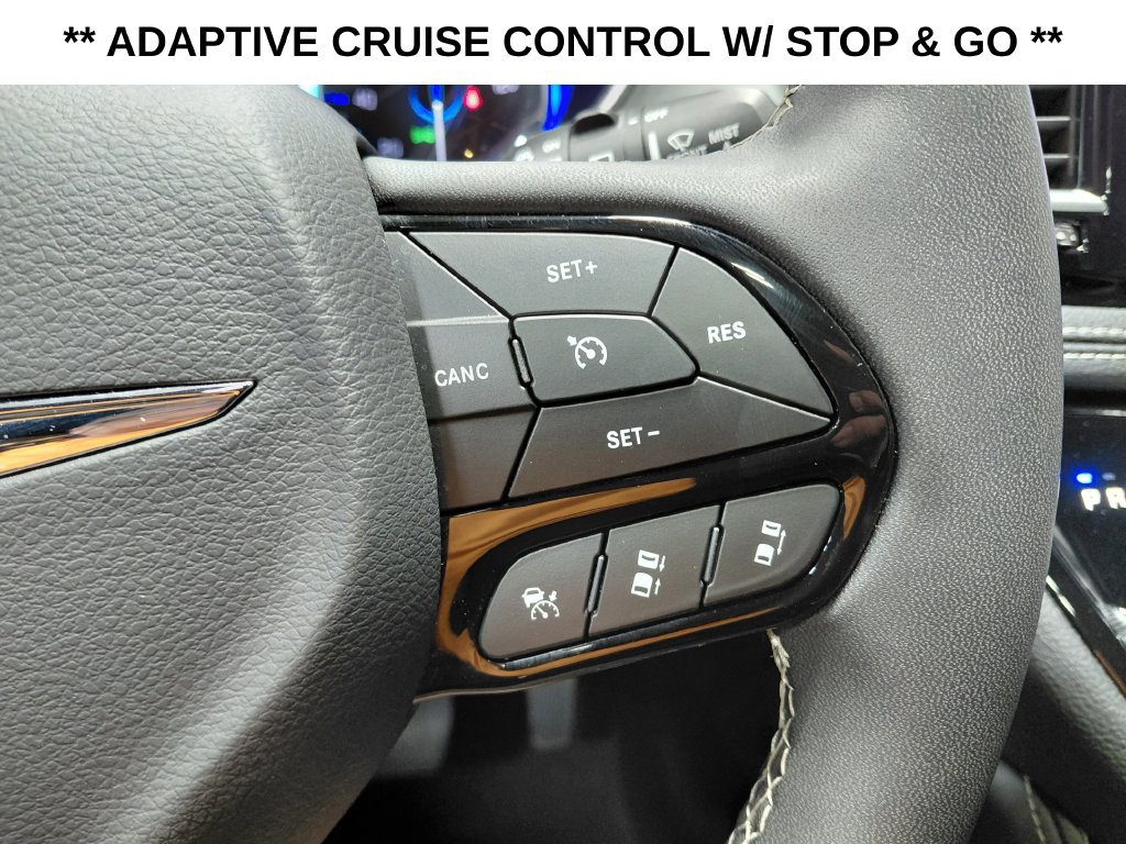 Certified 2026 Chrysler Pacifica Limited w/ S Appearance Package FWD image 11