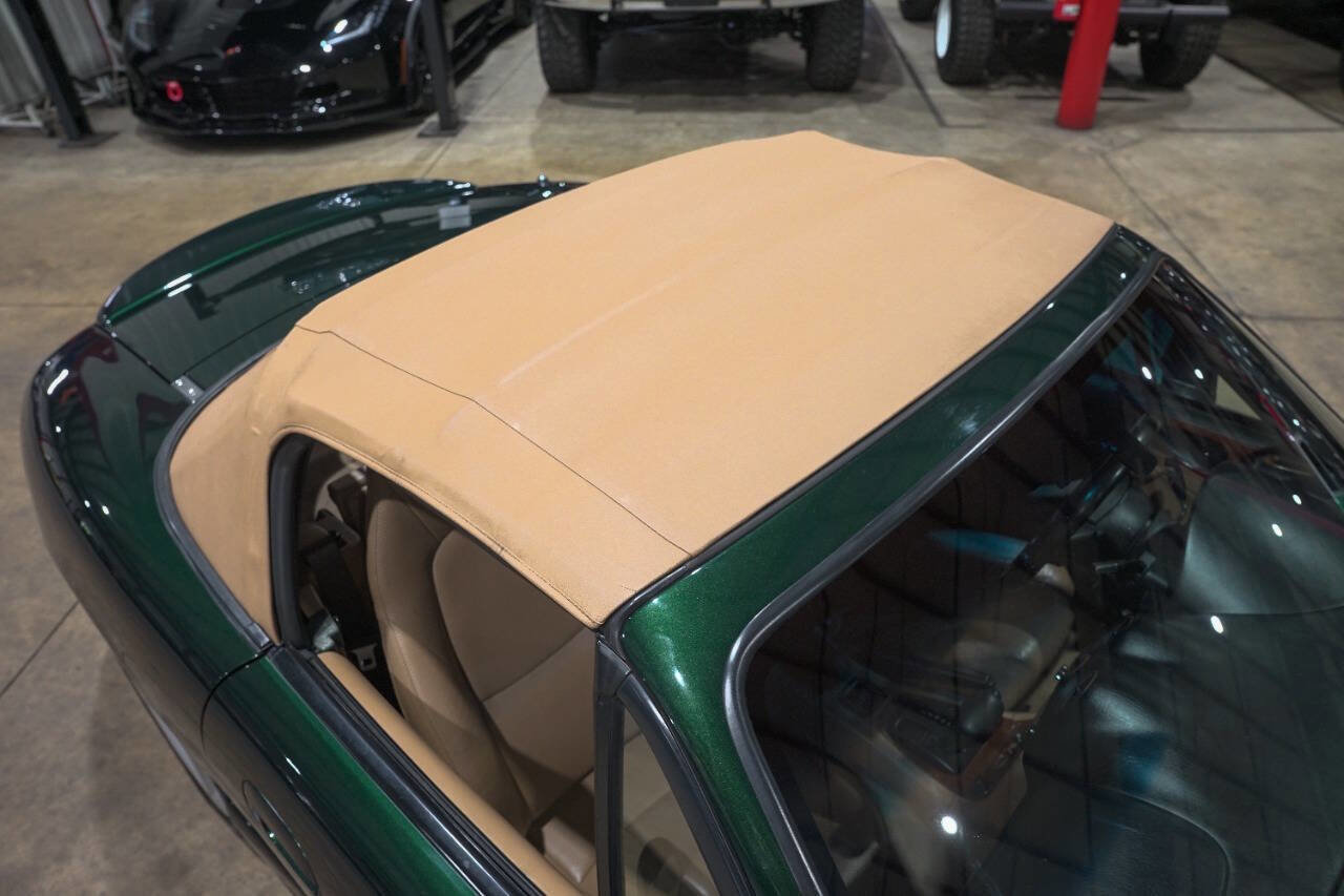 Used 2002 MAZDA MX-5 Miata LS RWD image 33