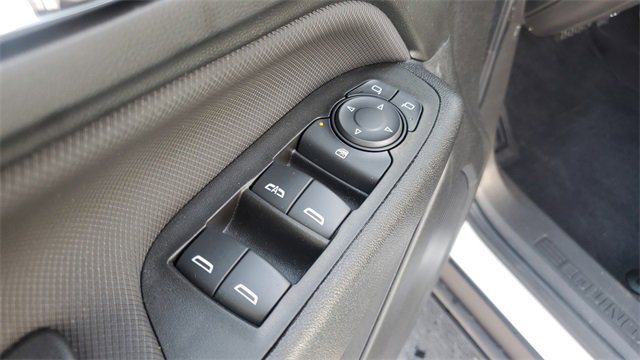 Used 2022 Chevrolet Equinox RS w/ LPO, Floor Liner Package image 6