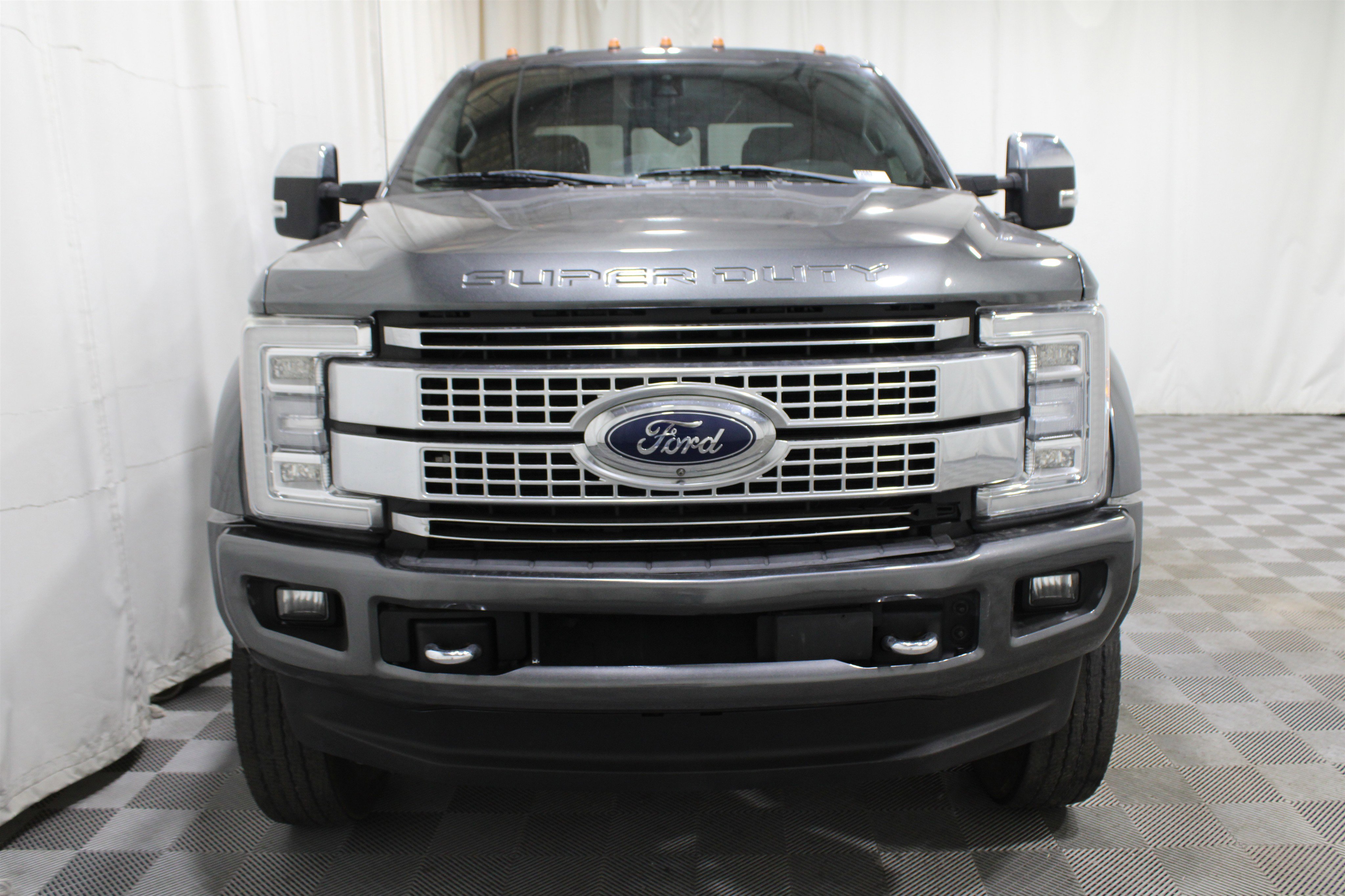 Used 2018 Ford F450 Platinum w/ Platinum Ultimate Package AWD/4WD image 32