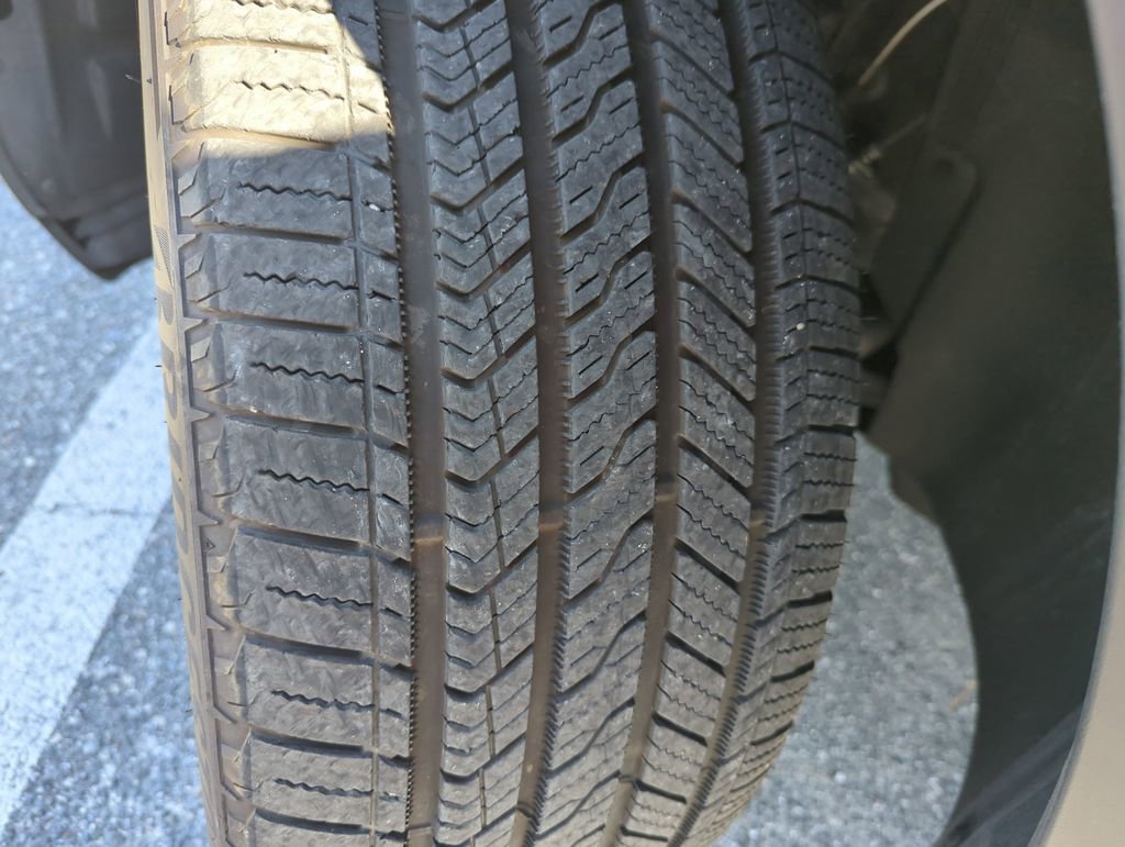 New 2025 Volkswagen Atlas Cross Sport SEL Premium R-Line image 49