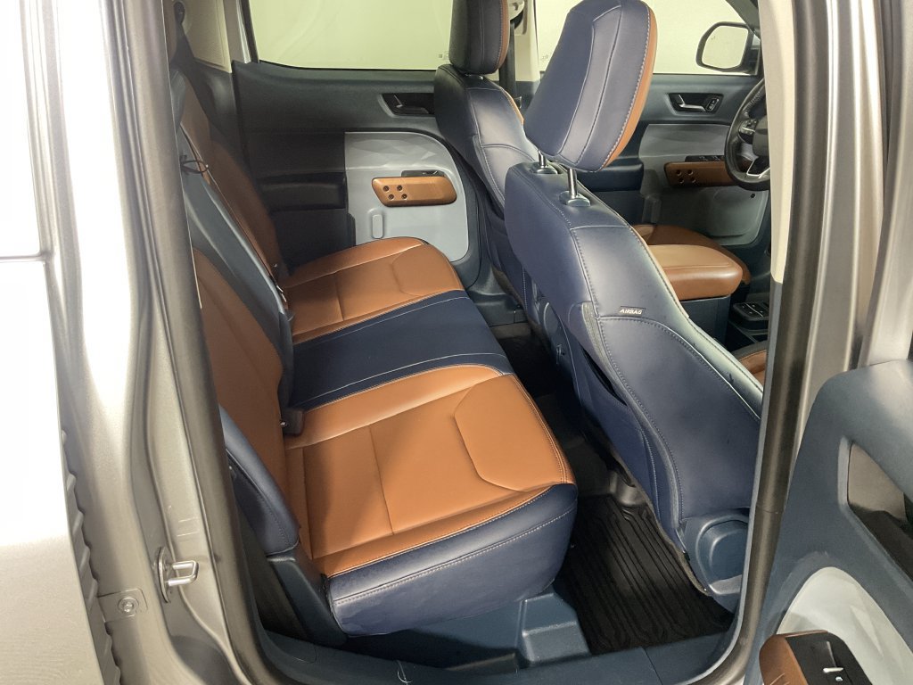 Used 2022 Ford Maverick Lariat w/ Lariat Luxury Package AWD/4WD image 20