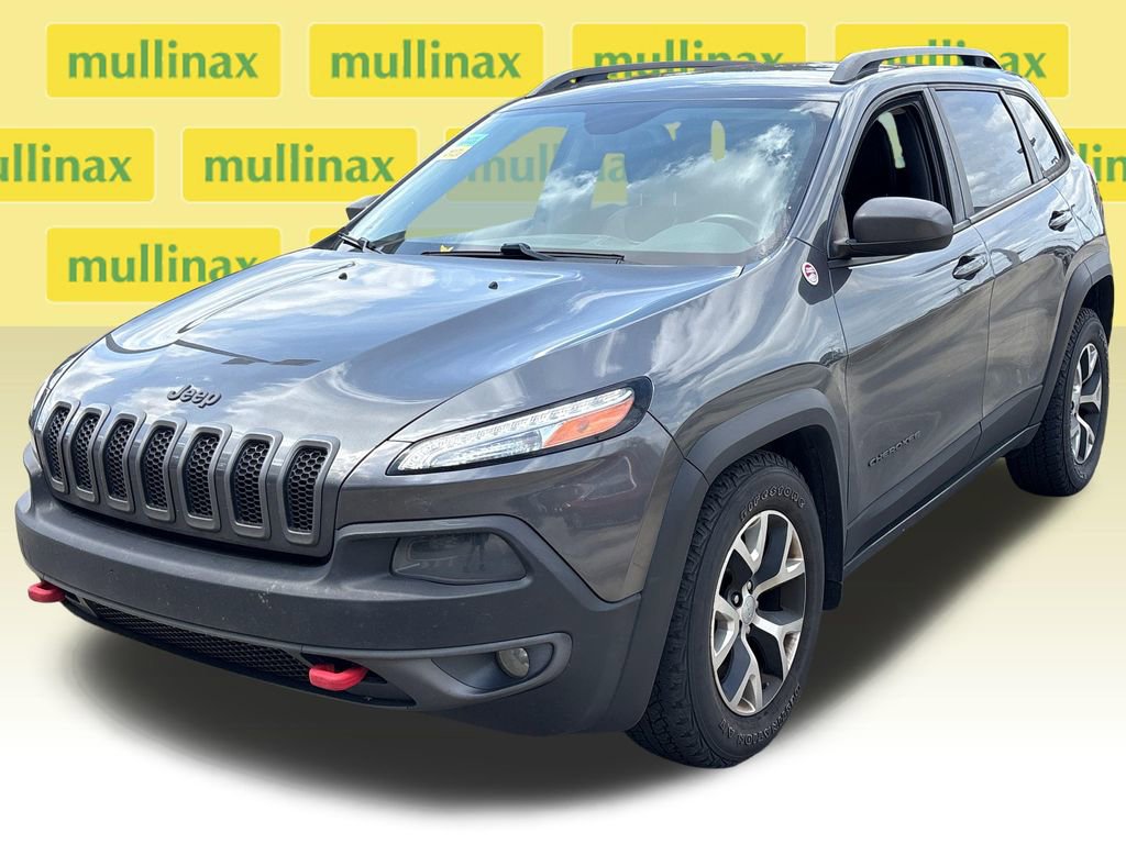 Used 2017 Jeep Cherokee Trailhawk w/ Comfort/Convenience Group image 12