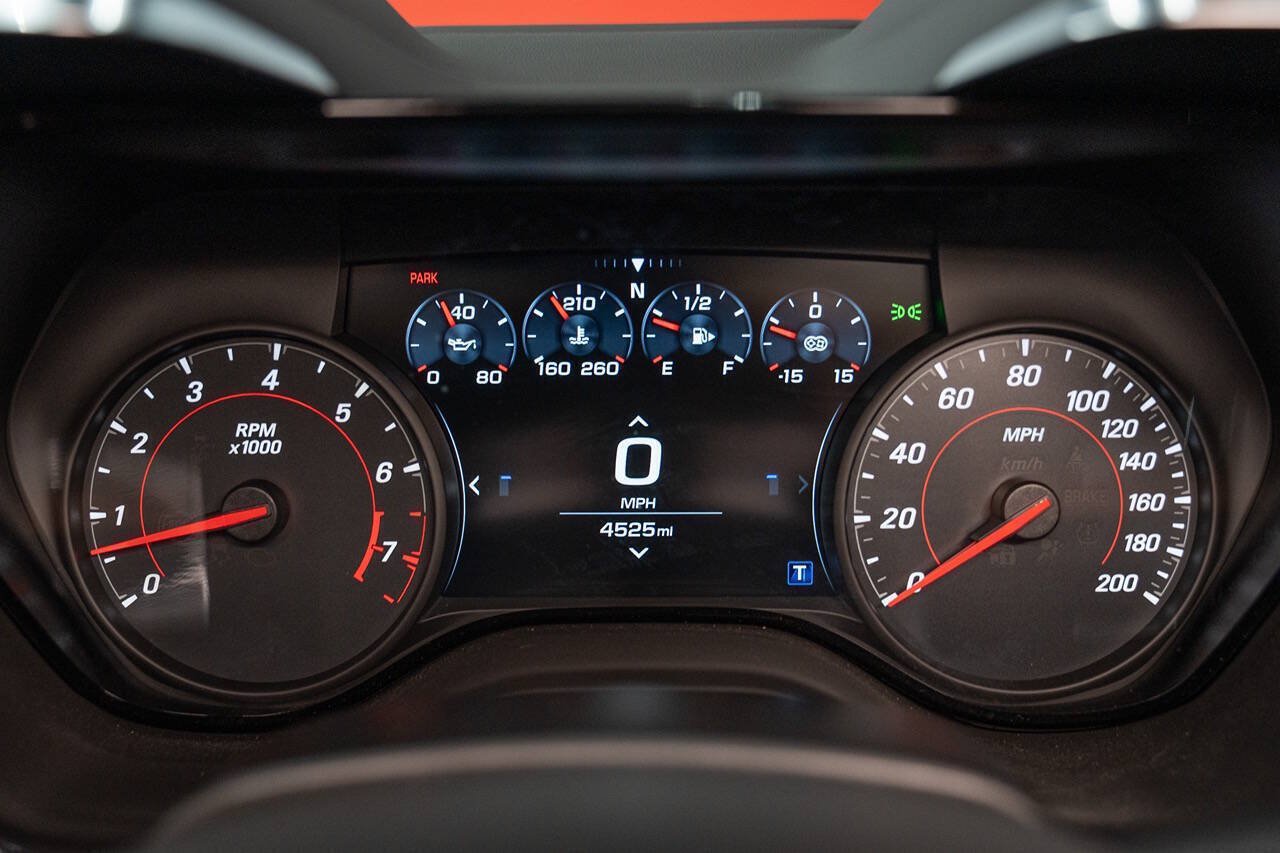 Used 2021 Chevrolet Camaro ZL1 RWD image 41
