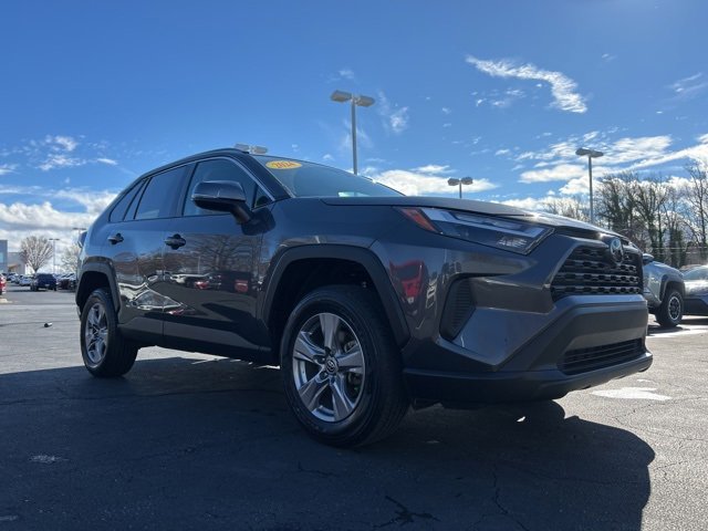 Used 2024 Toyota RAV4 XLE image 3