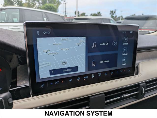 New 2025 Lincoln Corsair FWD w/ Equipment Group 101A image 9