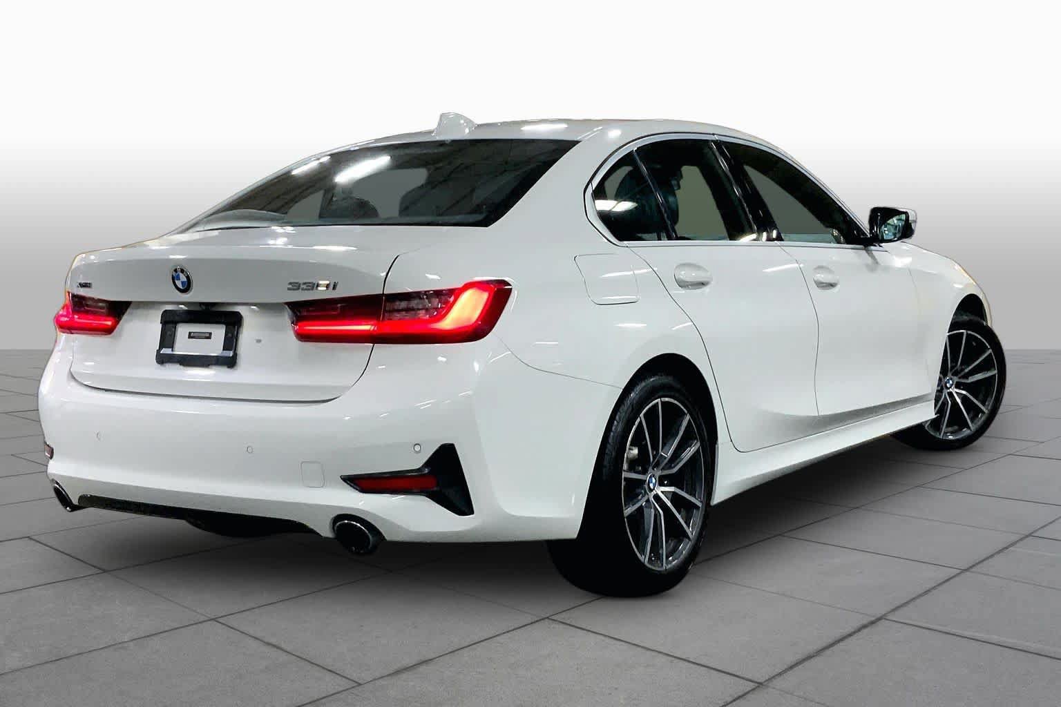 Used 2020 BMW 330i xDrive Sedan w/ Convenience Package AWD/4WD image 13