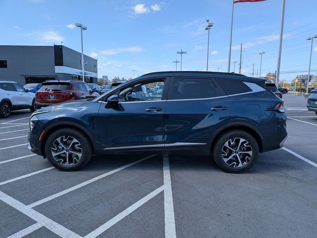 Used 2024 Kia Sportage EX w/ EX Premium Package image 6