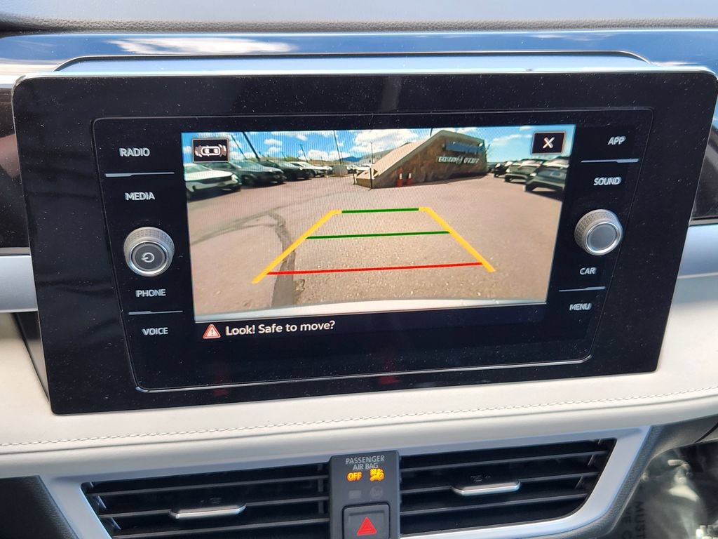 New 2026 Volkswagen Taos SE AWD/4WD image 8